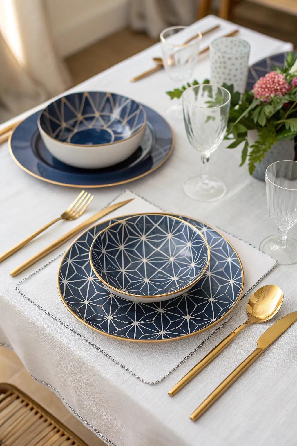 Experience the glamour of Art Deco with navy patterns.