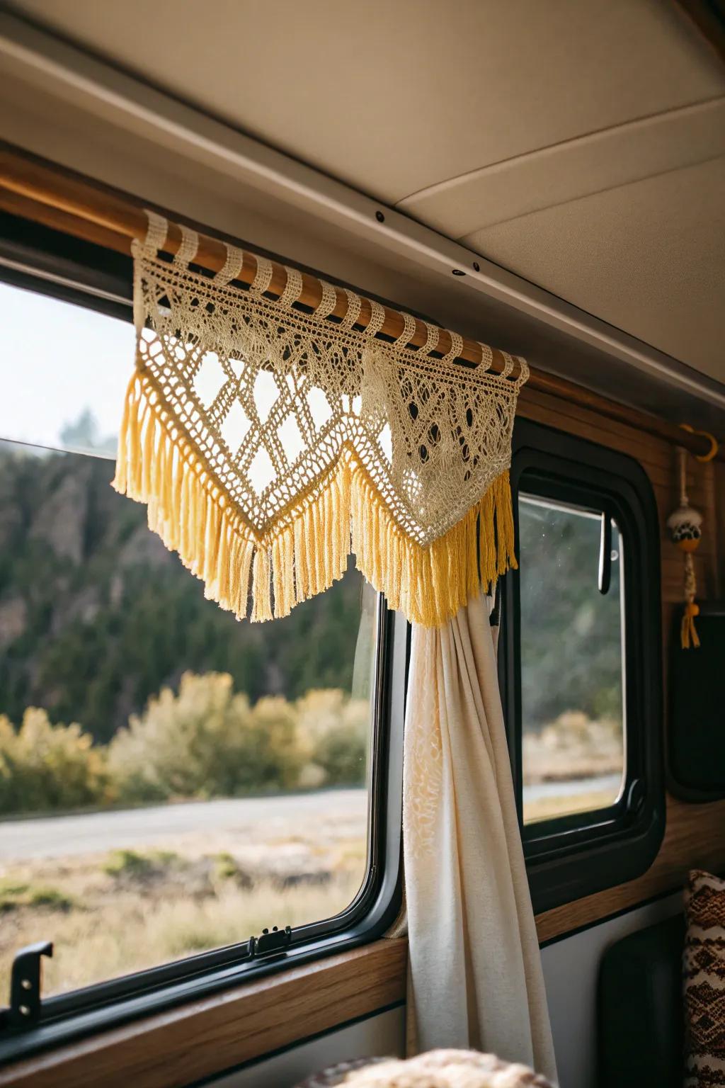 Bring a touch of boho chic to your RV with stylish macramé valances. #RVDecor #MacrameMagic 🌿