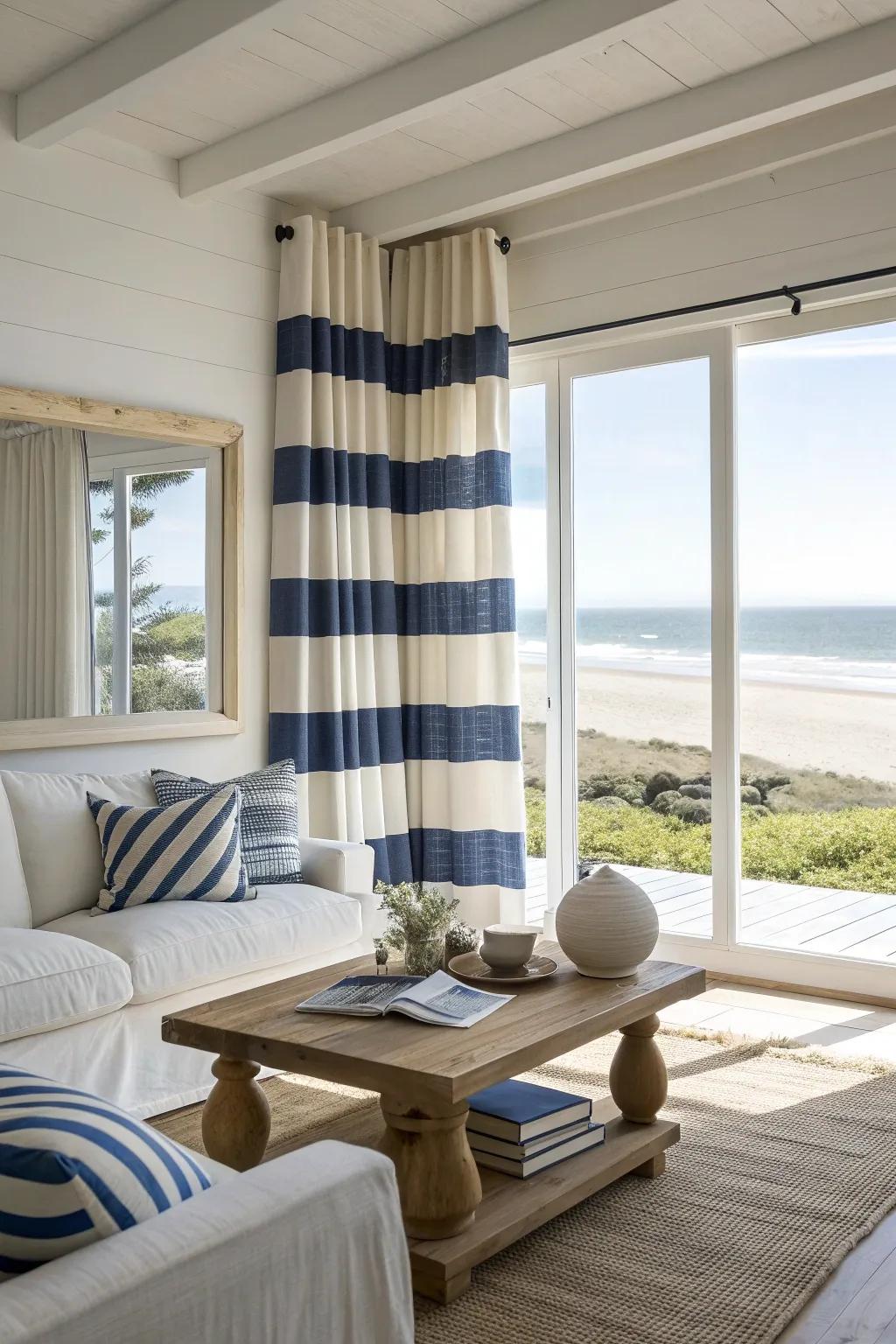 Add a touch of the sea with timeless nautical stripes. 🌊