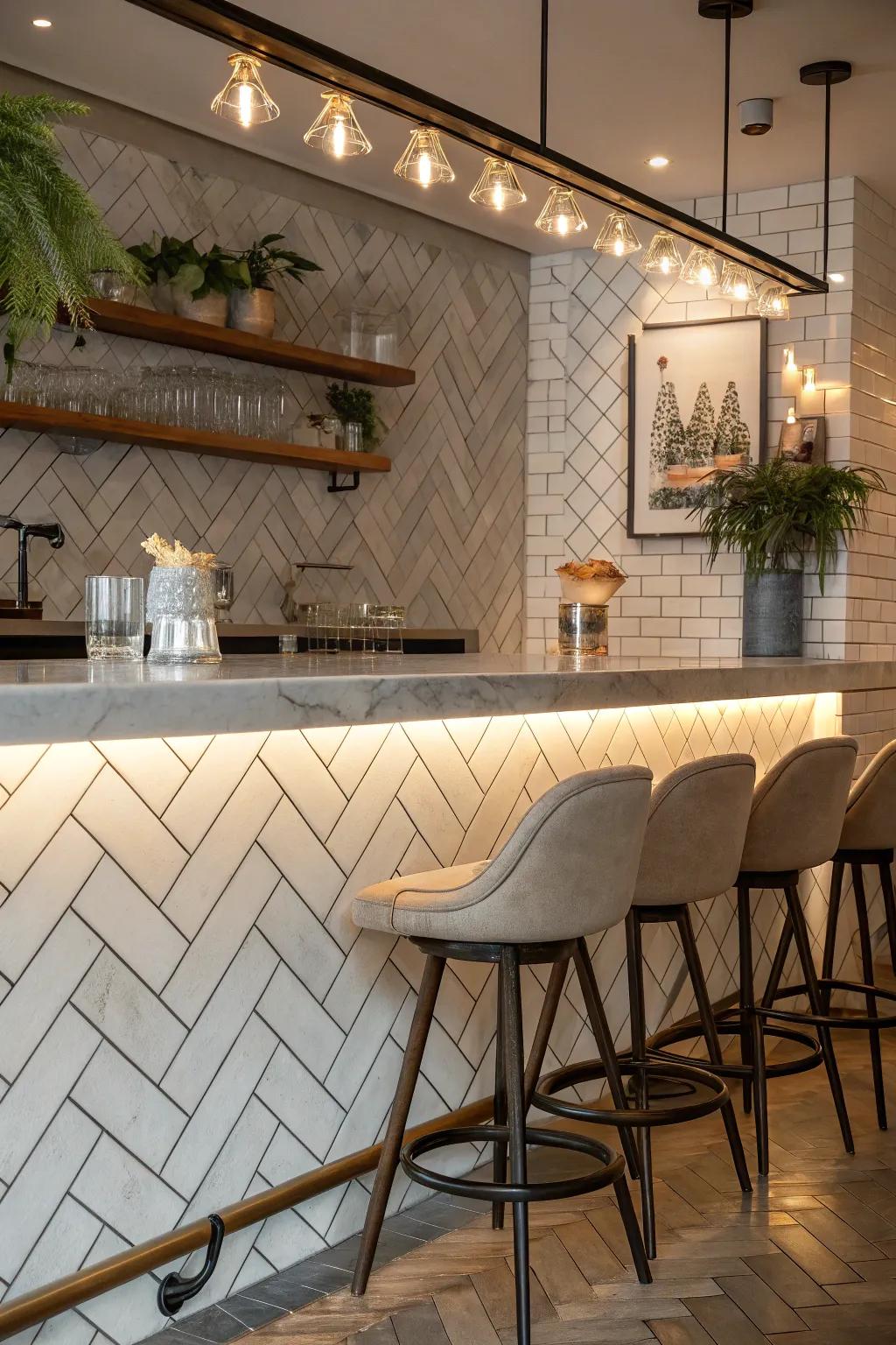 ✨ Reinvent the classic with a herringbone subway tile layout, blending tradition with modern flair. #HomeBar #InteriorDesign #TileInspiration