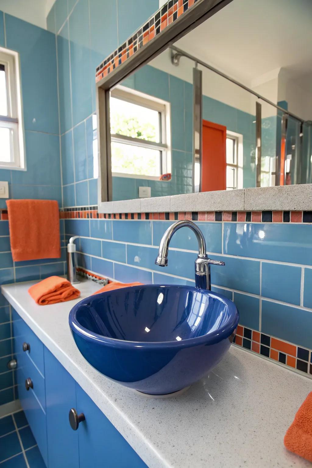 Upgrade with modern fixtures for a sleek, contemporary look in your teen's bathroom! #ModernDesign #BathroomUpgrade