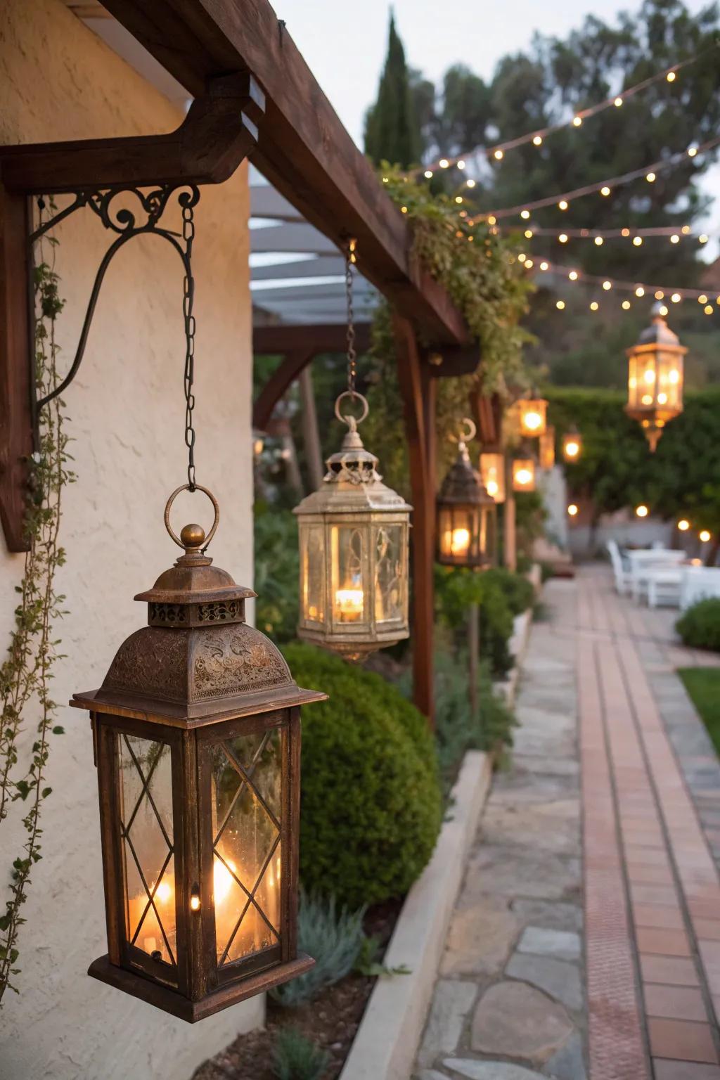 Embrace old-world charm with vintage lanterns that illuminate your outdoor evenings. 🕯️ #VintageDecor #OutdoorLighting